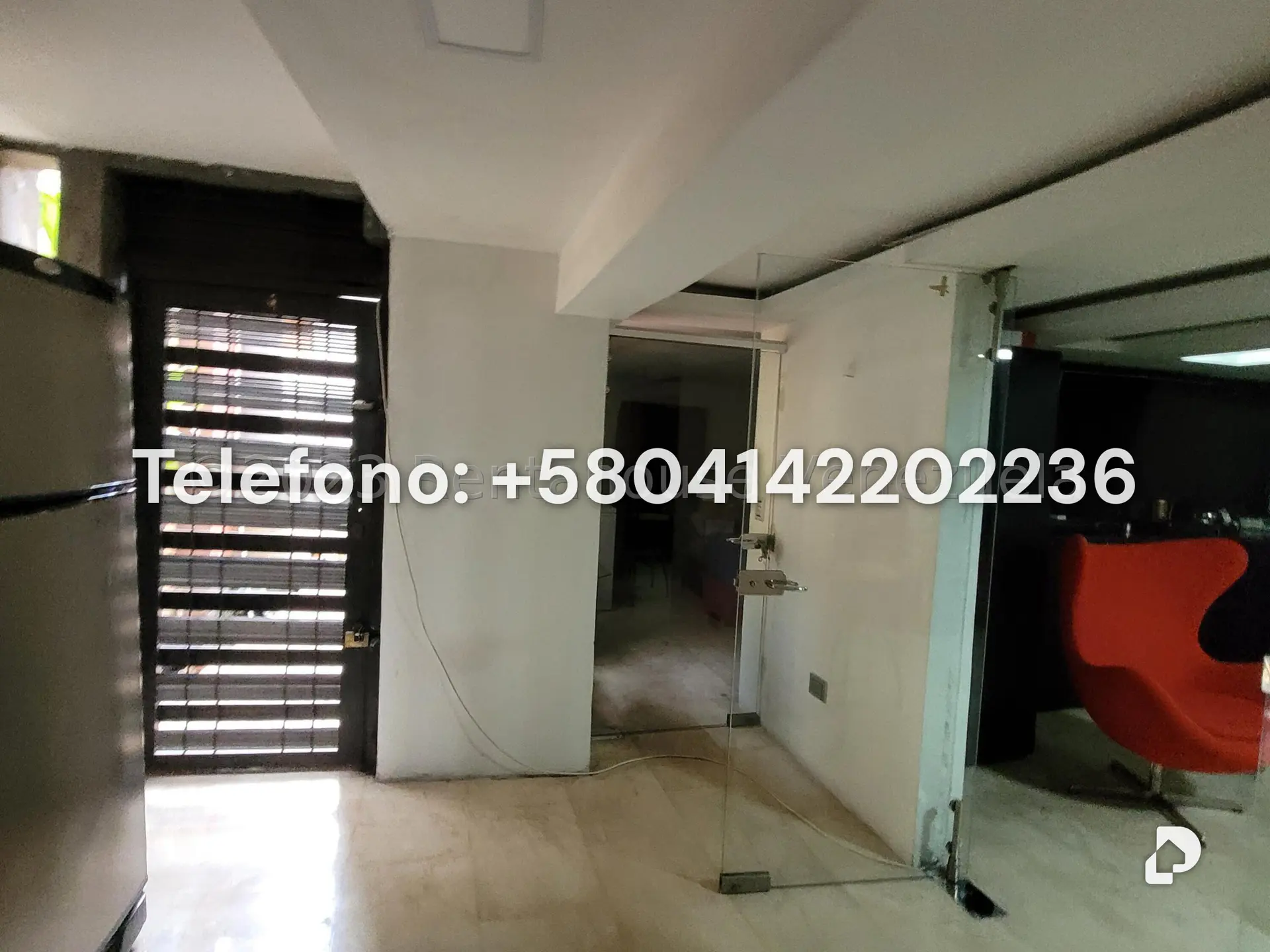 Casa en Cumbres de Curumo, Caracas – 28