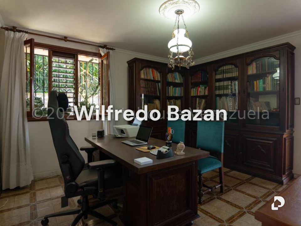 Casa en Cumbres de Curumo, Caracas – 9