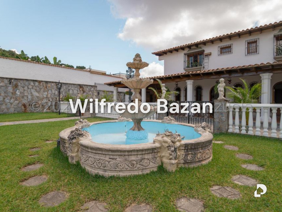 Casa en Cumbres de Curumo, Caracas – 23