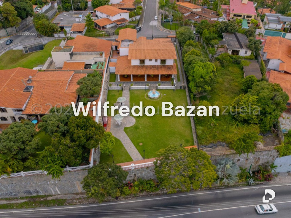 Casa en Cumbres de Curumo, Caracas – 2