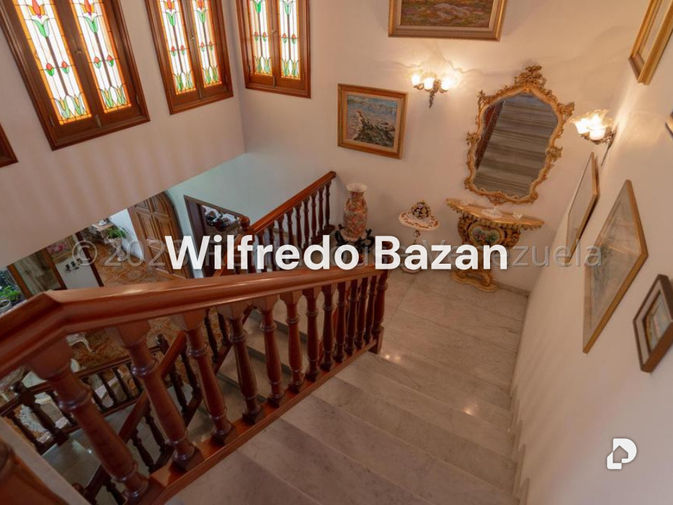 Casa en Cumbres de Curumo, Caracas – 12
