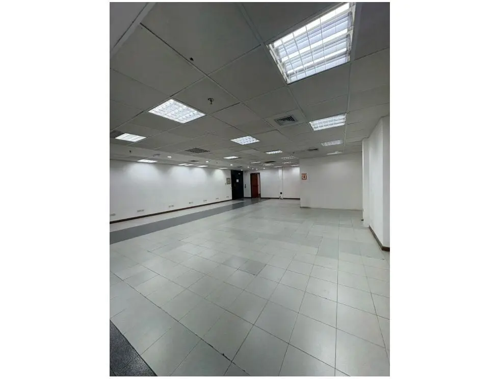 Oficina en Caracas - 1