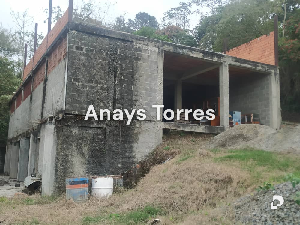 Terreno en Los Teques, Altos Mirandinos – 8