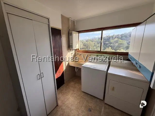 Apartamento en Los Naranjos (del Cafetal), Caracas – 10