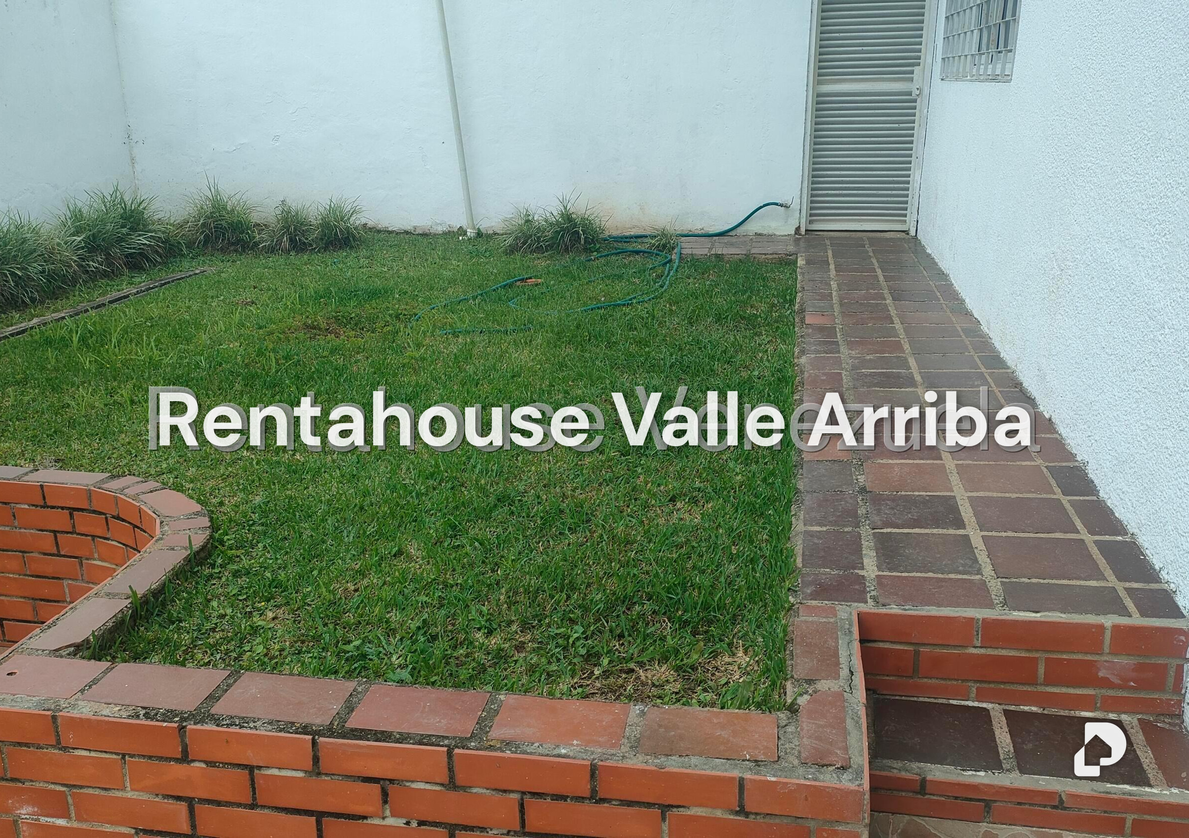 House in La Boyera, Caracas – 26
