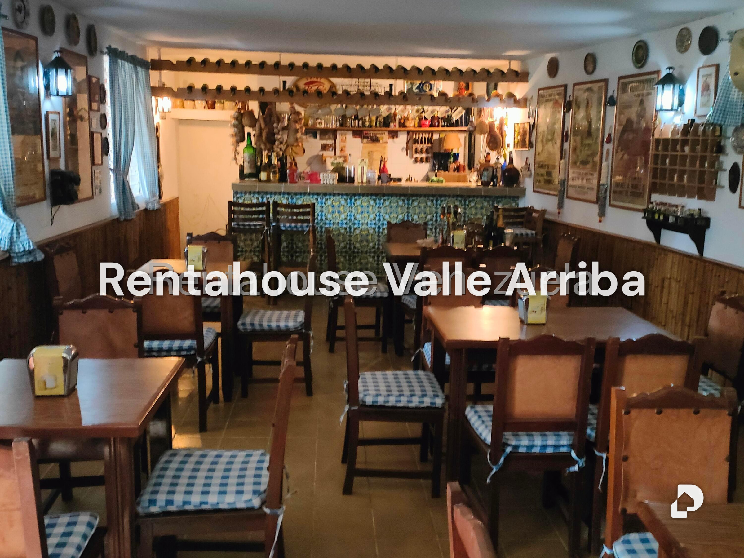 House in La Boyera, Caracas – 22