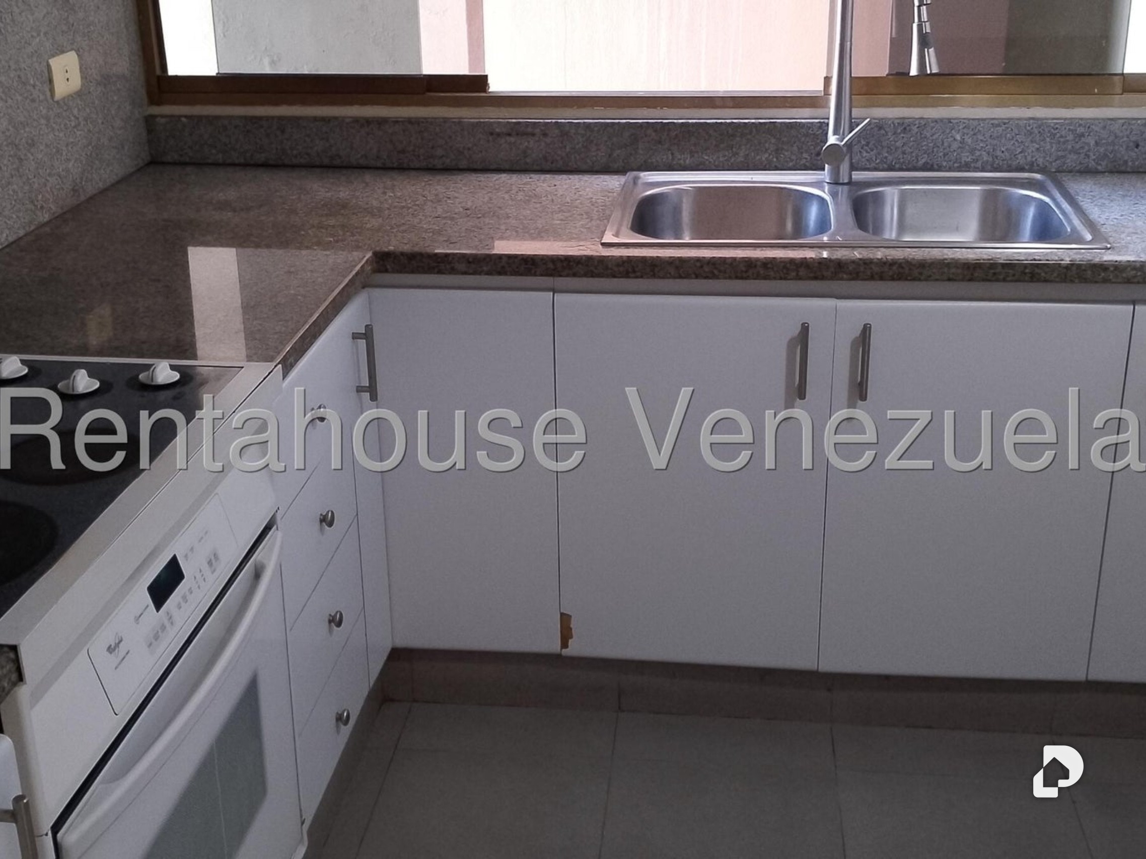 Apartamento en La Urbina, Caracas – 3