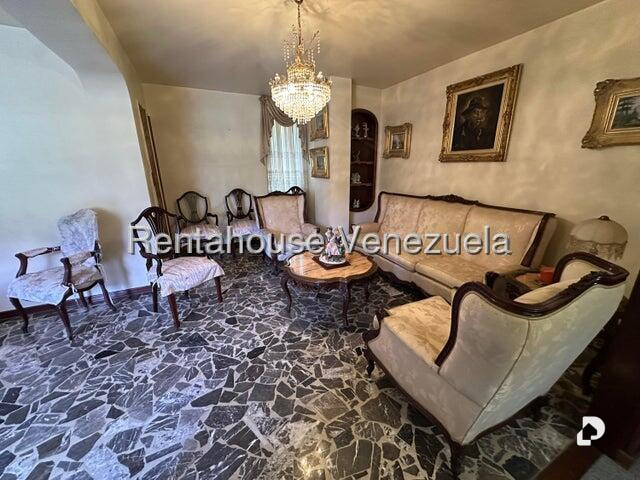 Apartamento en El Paraíso, Caracas – 11