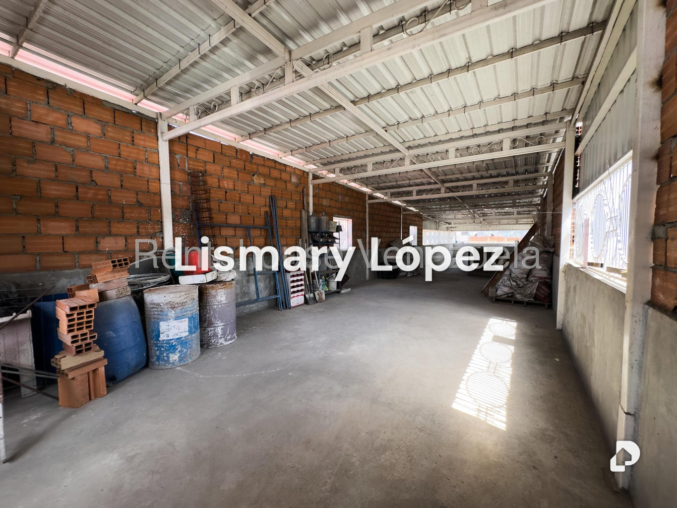Casa en Catia, Caracas – 28