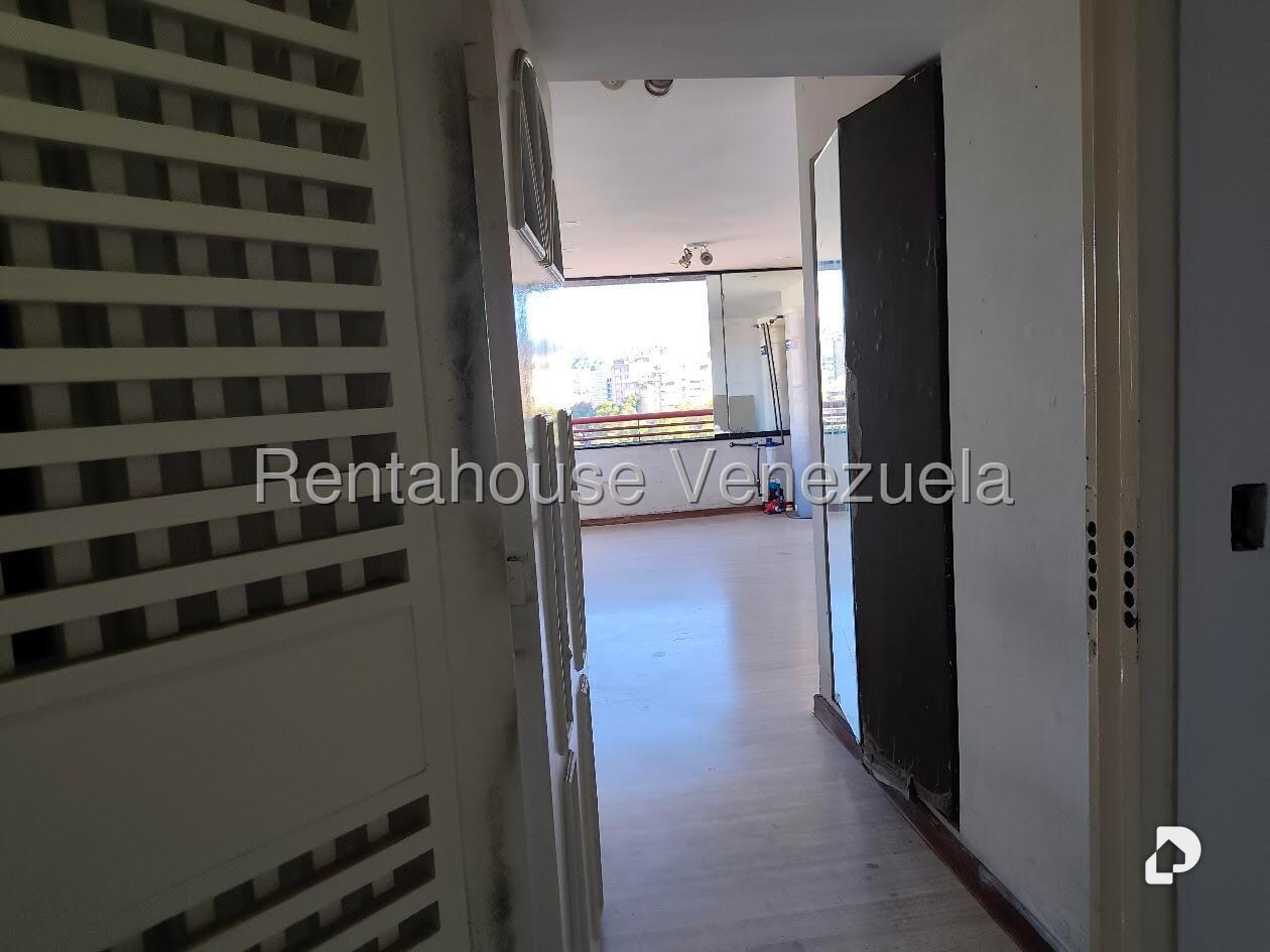 Apartamento en El Rosal, Caracas – 7