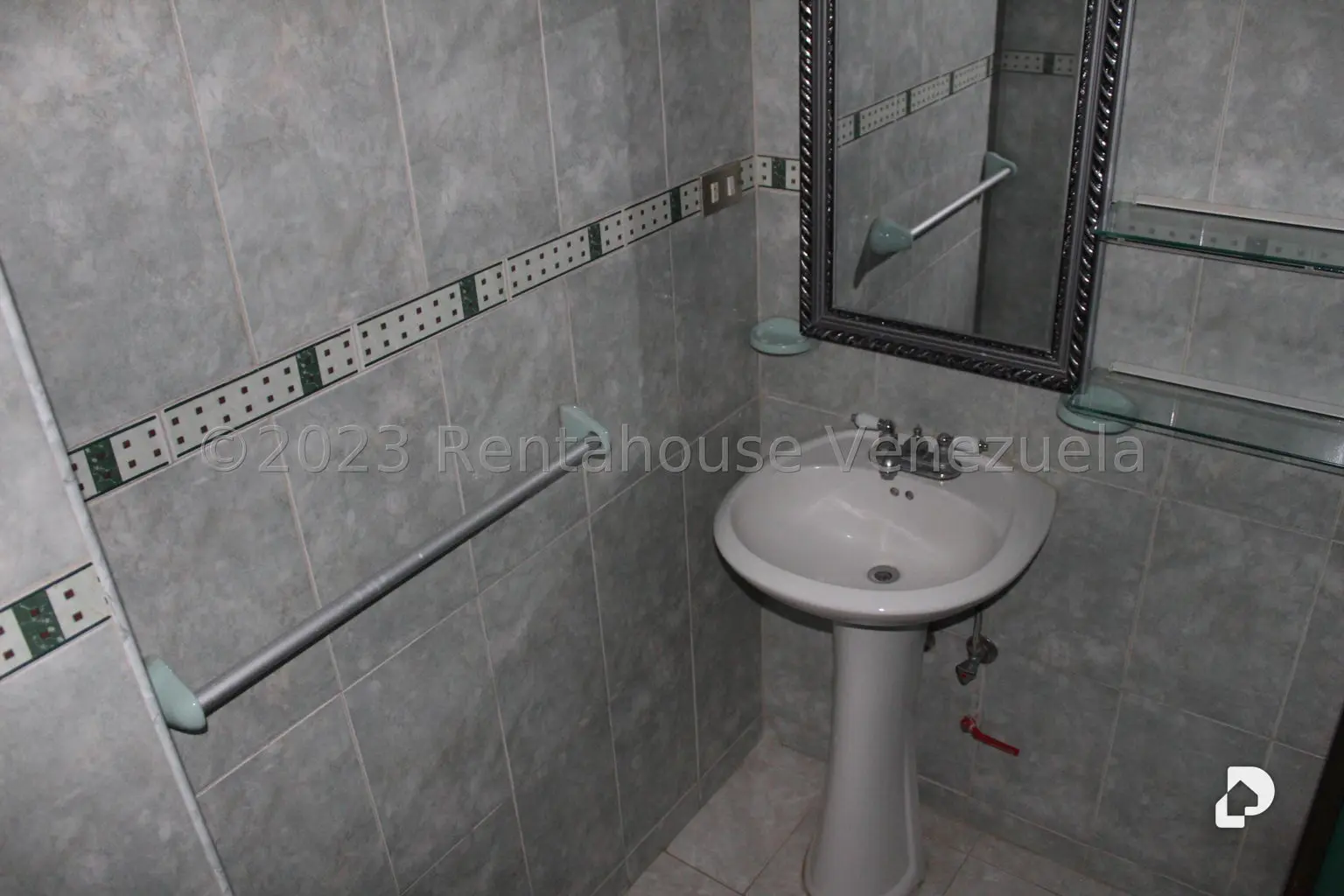 Penthouse in Cumbres de Curumo, Caracas – 34