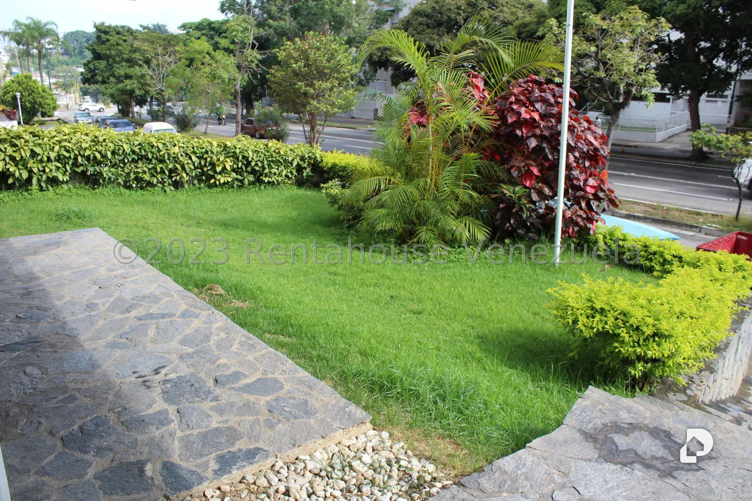 Penthouse in Cumbres de Curumo, Caracas – 3