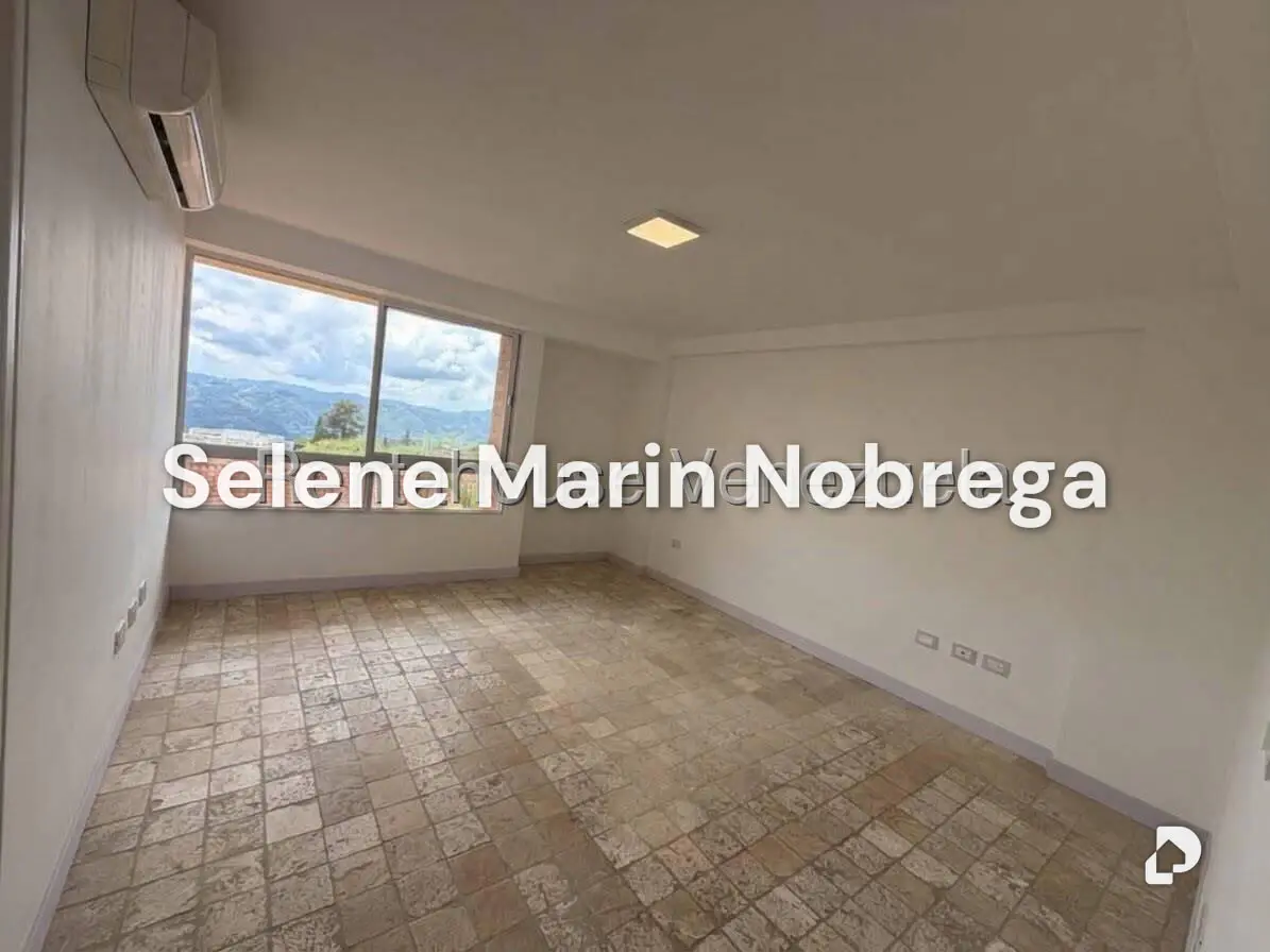Apartment in Loma Linda, Caracas – 9