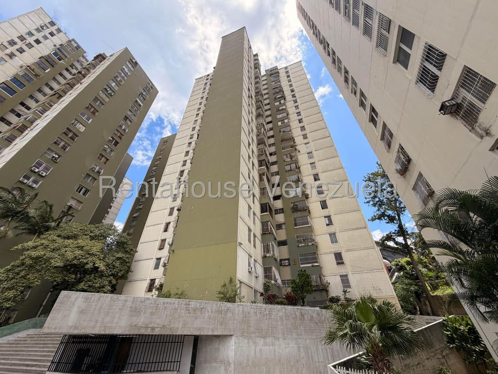 Apartamento en Los Samanes, Caracas - 1