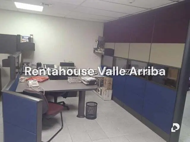 Local comercial en La Urbina, Caracas – 21