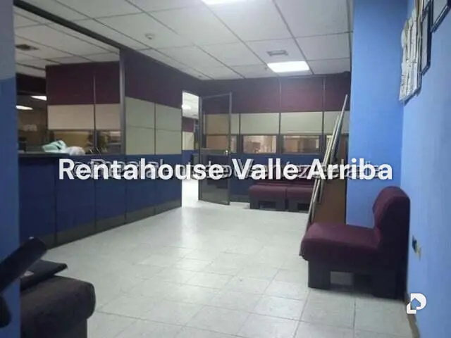 Local comercial en La Urbina, Caracas – 8