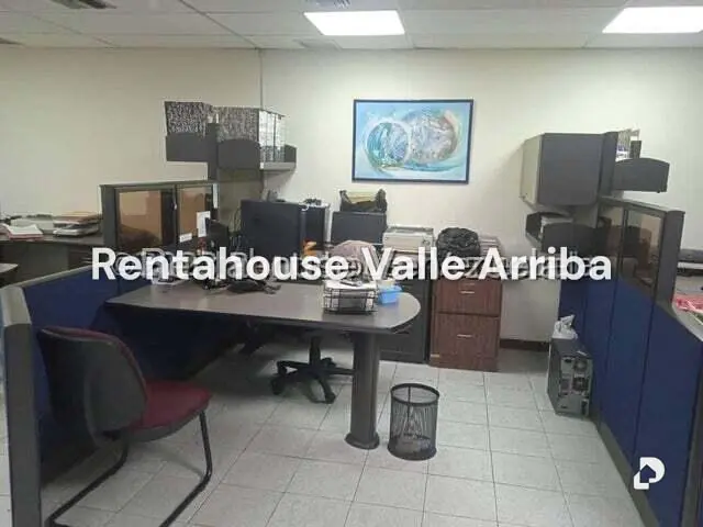 Local comercial en La Urbina, Caracas – 22
