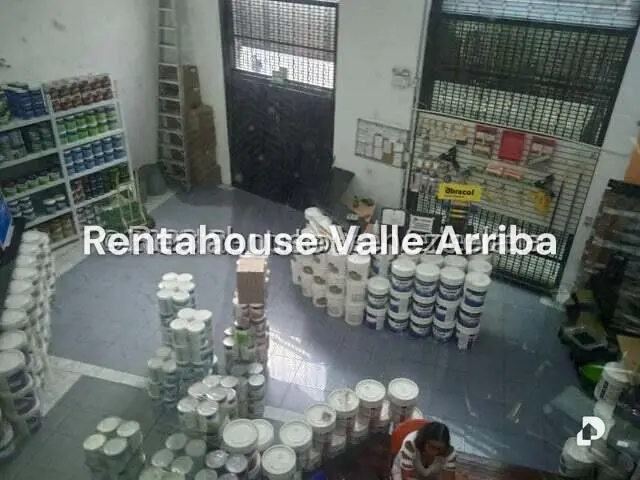 Local comercial en La Urbina, Caracas – 2