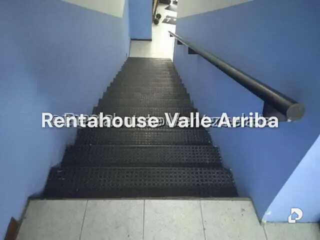 Local comercial en La Urbina, Caracas – 6