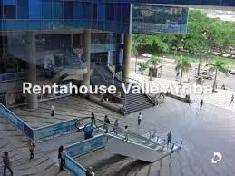 Local comercial en Los Palos Grandes, Caracas – 2