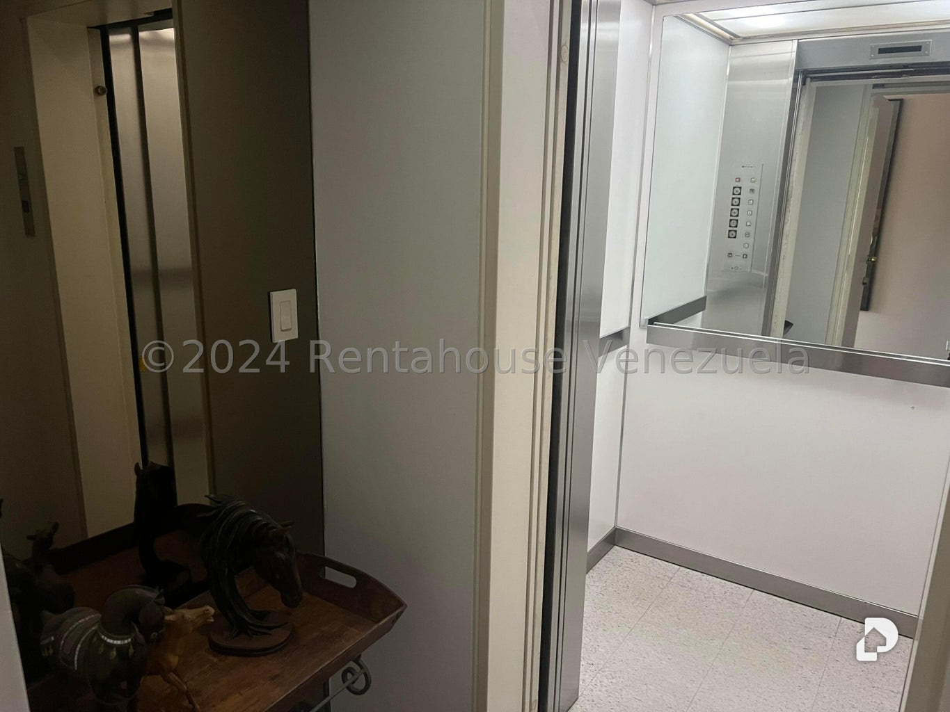 Apartamento en Lomas de Las Mercedes, Caracas – 9