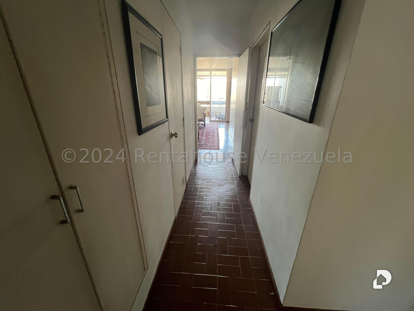 Apartamento en Lomas de Las Mercedes, Caracas – 19