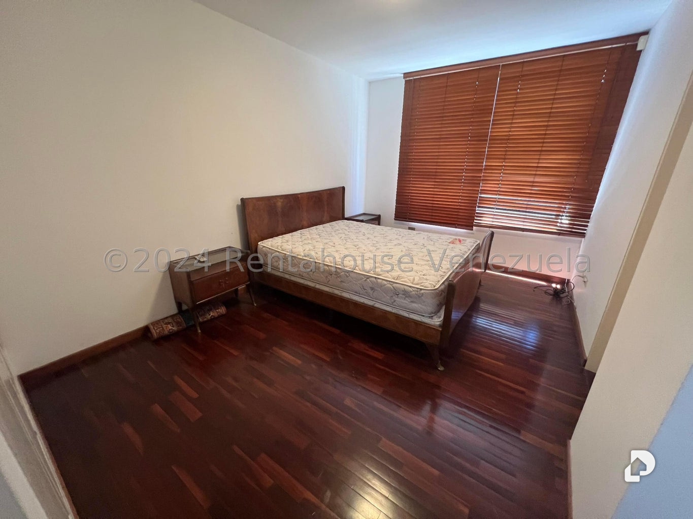 Apartamento en Lomas de Las Mercedes, Caracas – 11