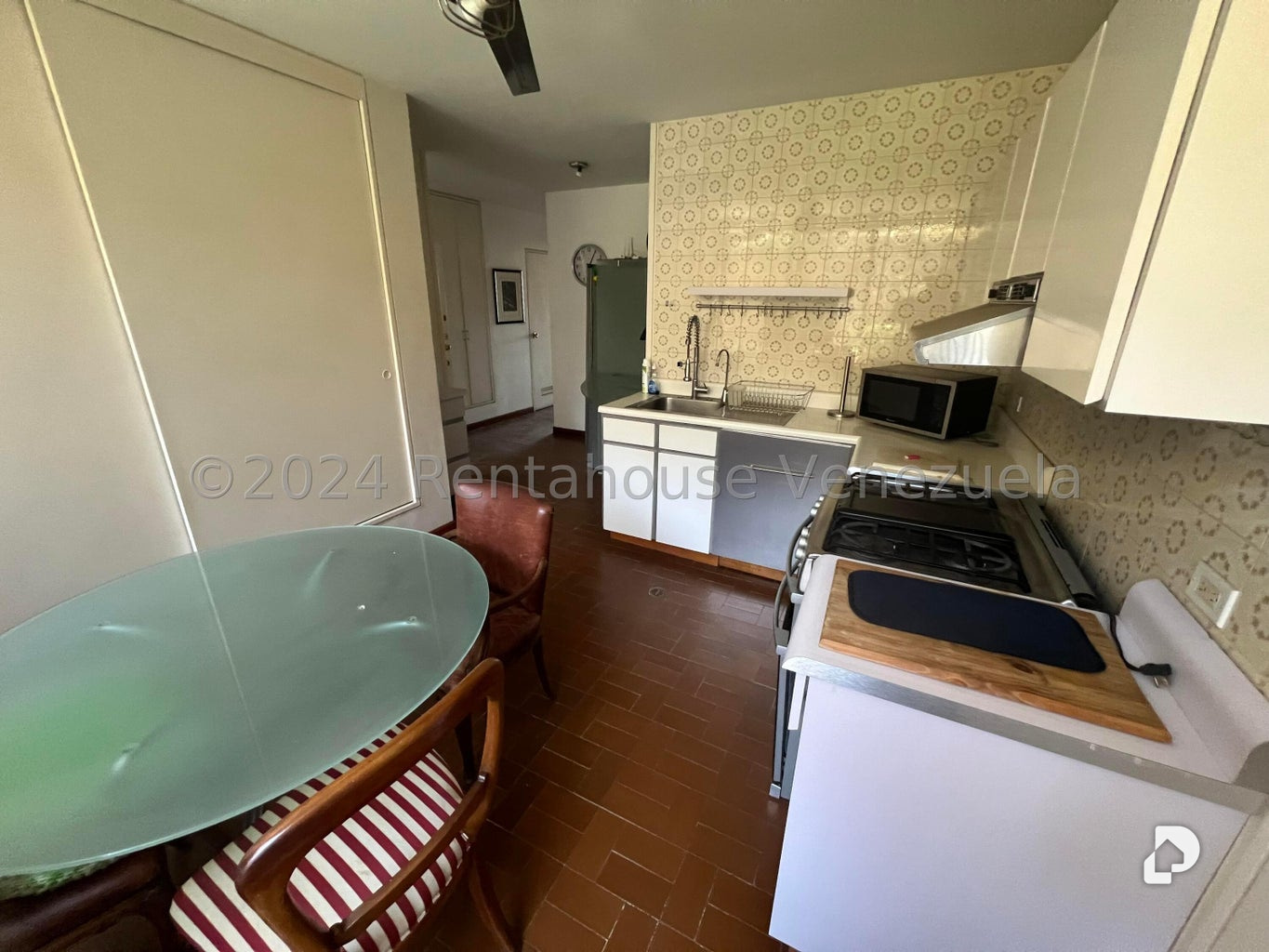 Apartamento en Lomas de Las Mercedes, Caracas – 21