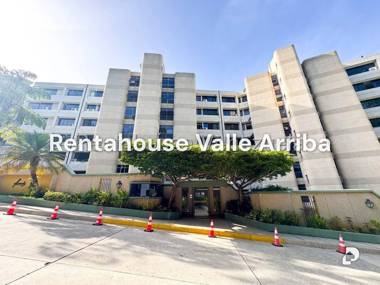 Apartamento en Lomas de La Lagunita, Caracas – 1