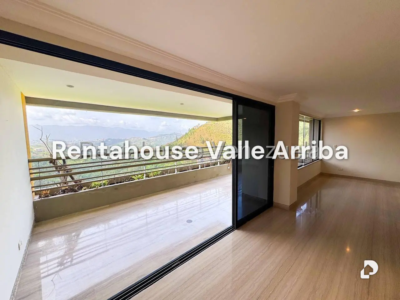 Apartamento en Lomas de La Lagunita, Caracas – 3