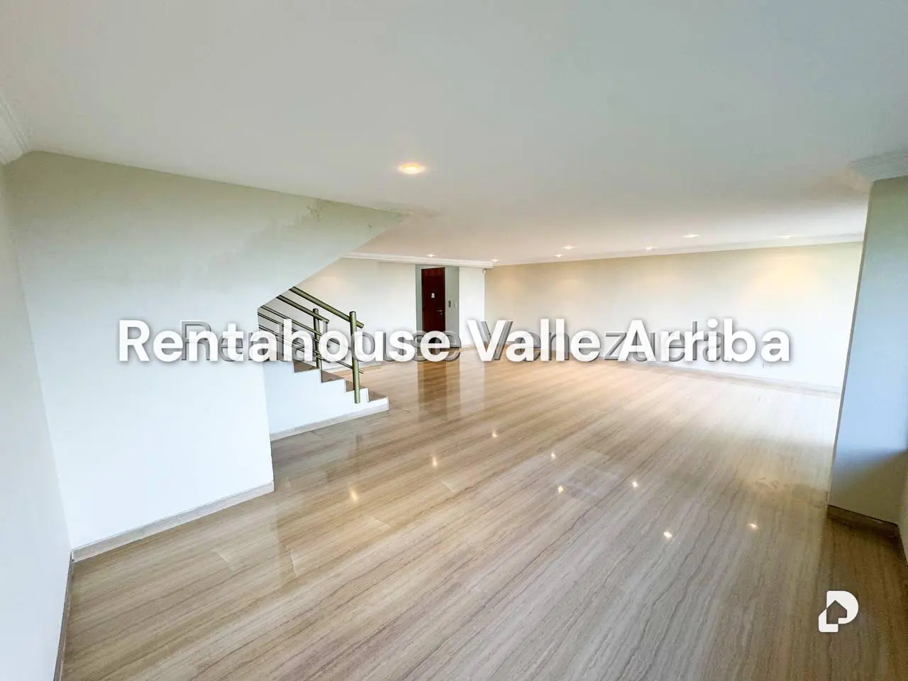 Apartamento en Lomas de La Lagunita, Caracas – 10