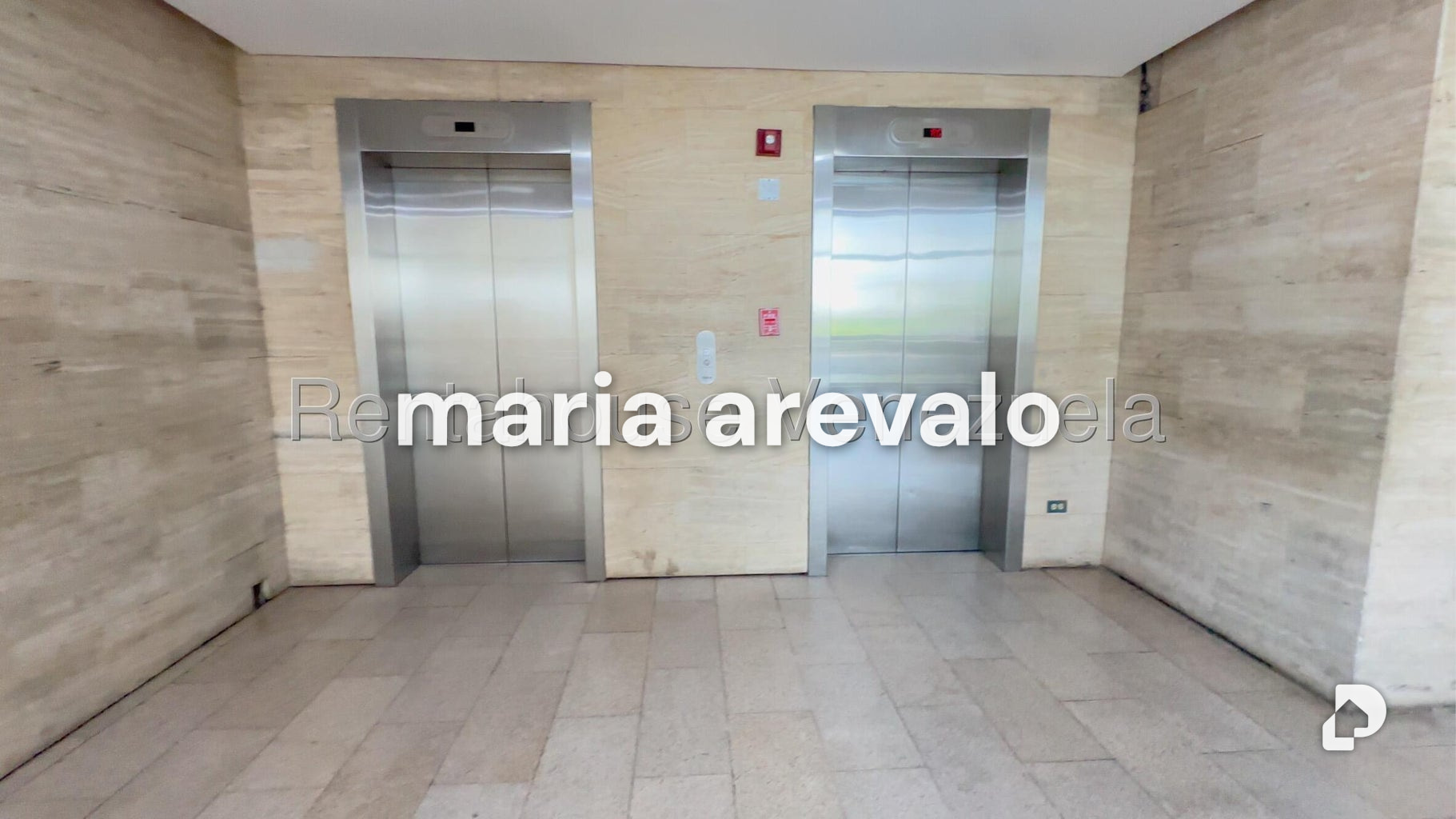 Local comercial en Los Dos Caminos, Caracas – 25