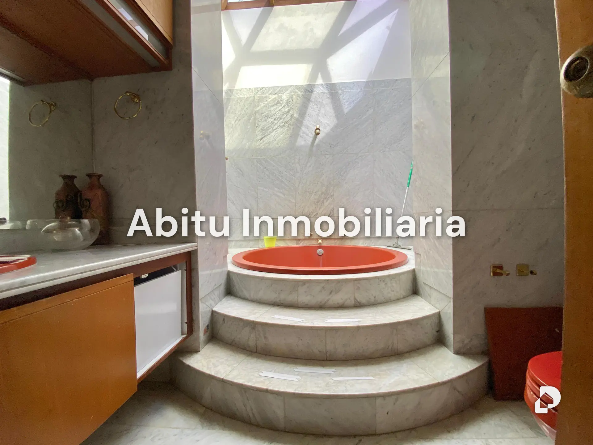 Casa en La Floresta, Caracas – 15