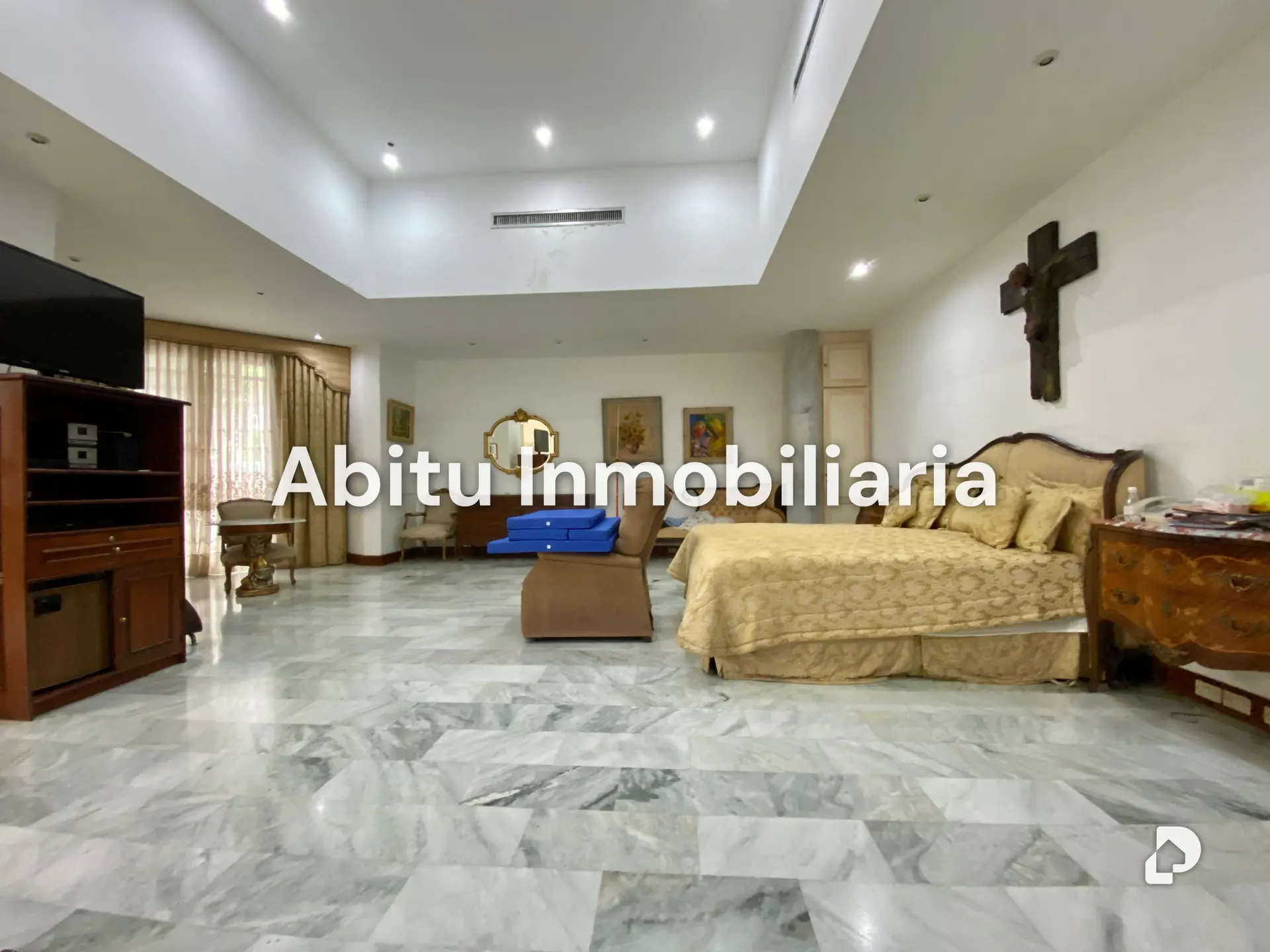 Casa en La Floresta, Caracas – 9
