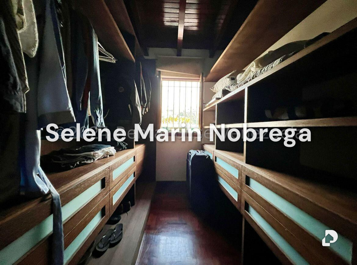 Casa en Colinas de Bello Monte, Caracas – 22