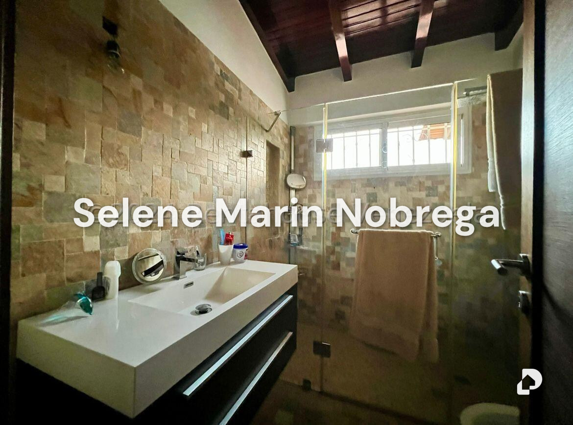 Casa en Colinas de Bello Monte, Caracas – 21