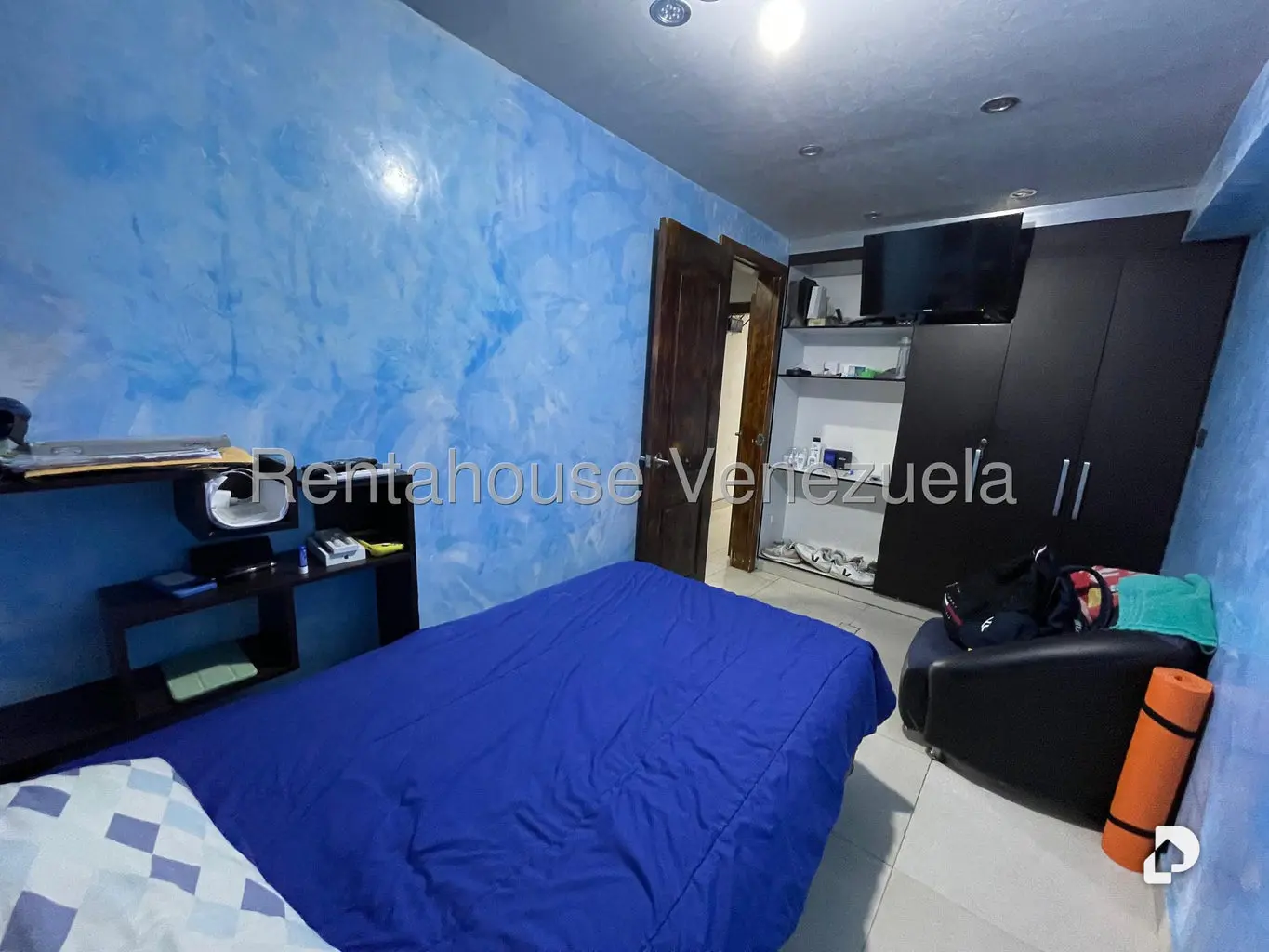 Apartamento en El Paraíso, Caracas – 24