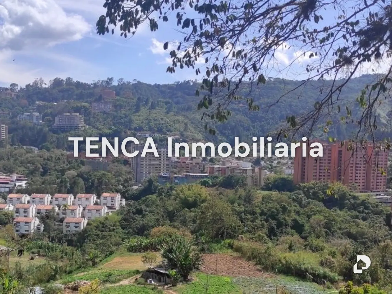 Land in La Boyera, Caracas – 10