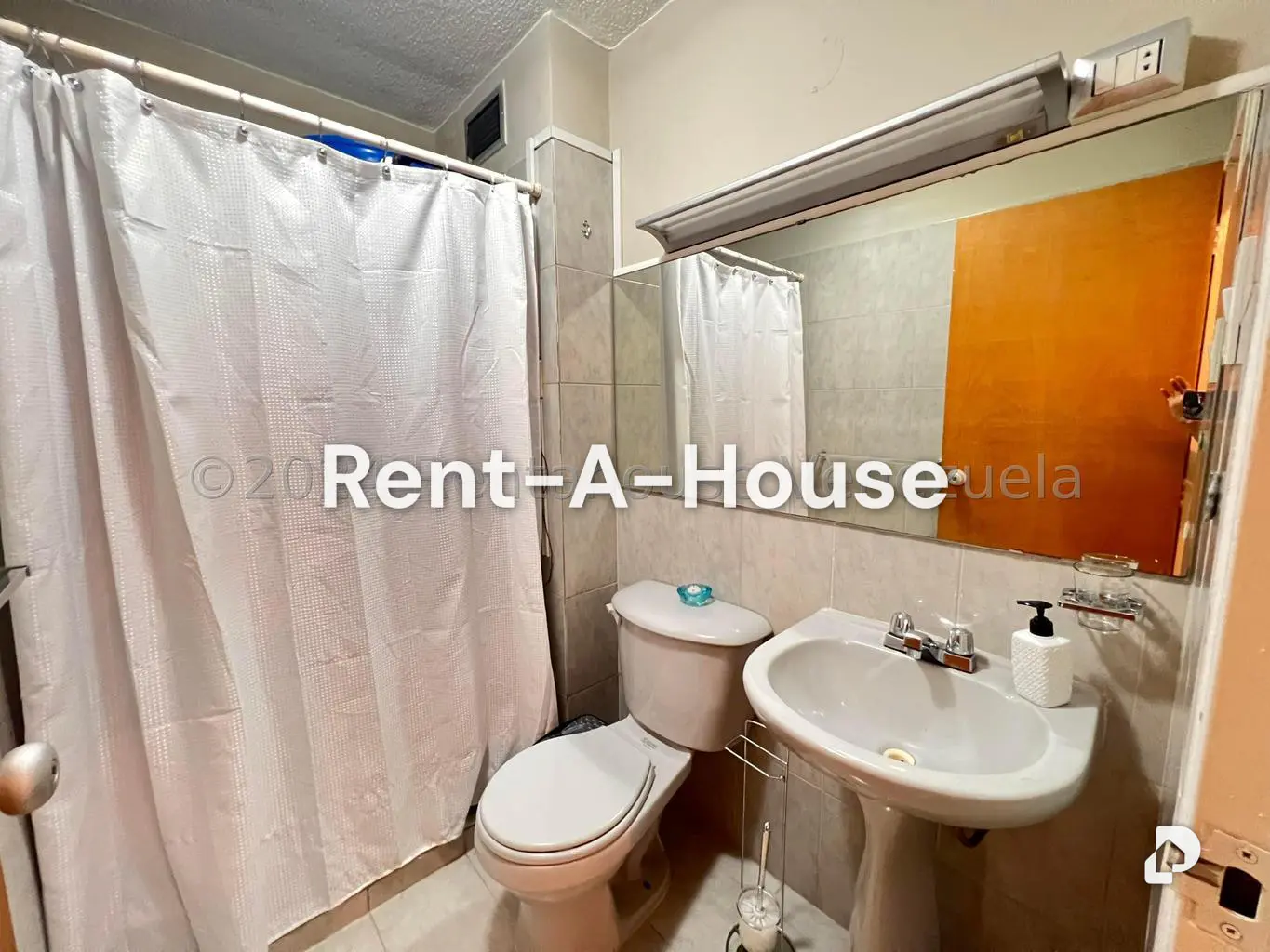 Apartamento en Conjunto residencial Narayola, Maracay – 16