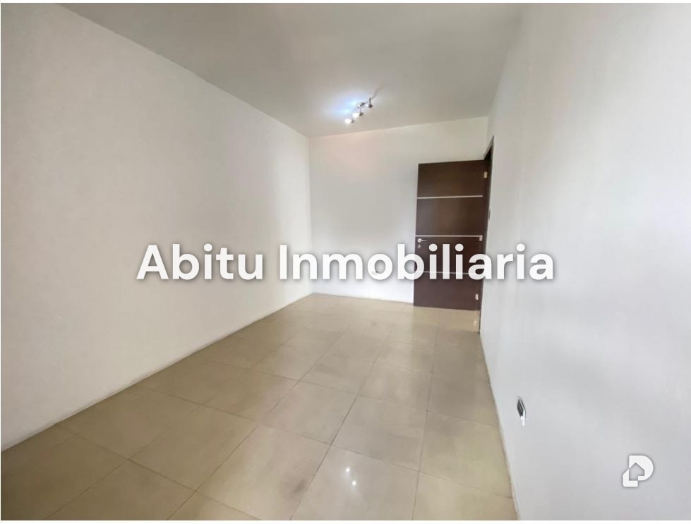 Apartamento en Campo Alegre, Caracas – 12