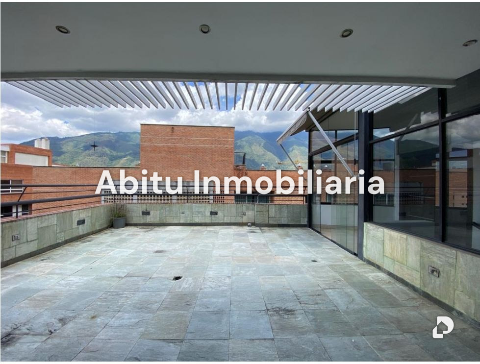 Apartamento en Campo Alegre, Caracas – 1