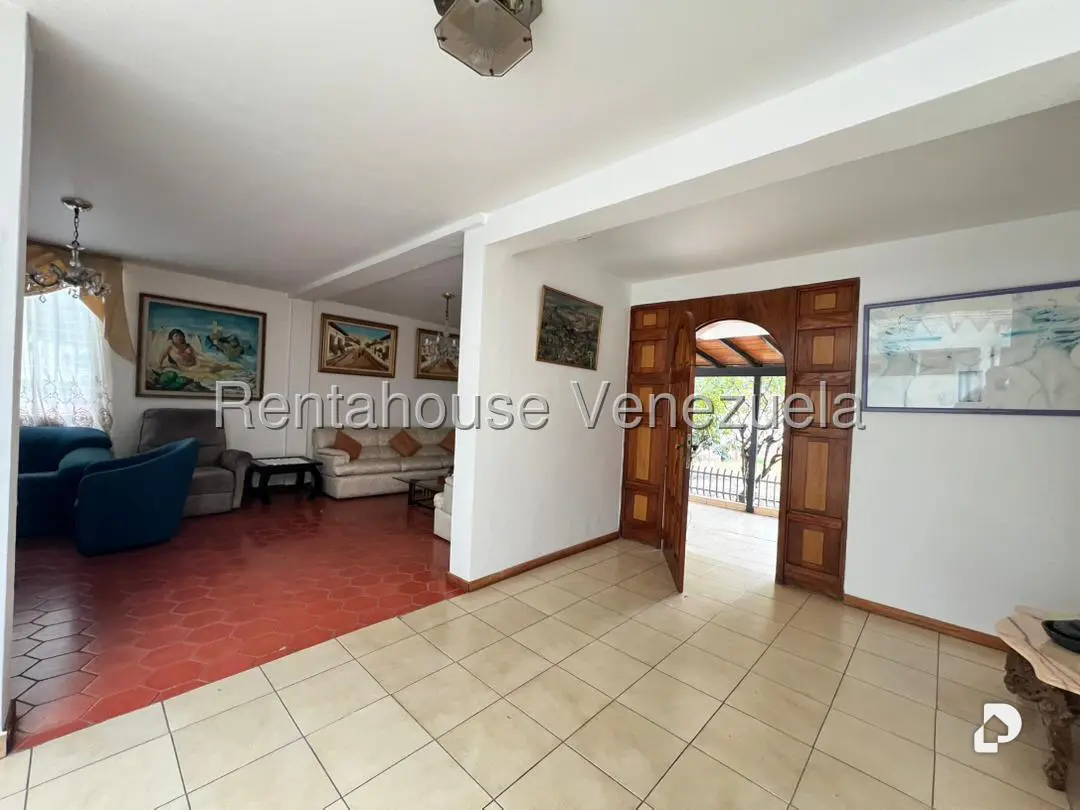 Casa en Prados del Este, Caracas – 12