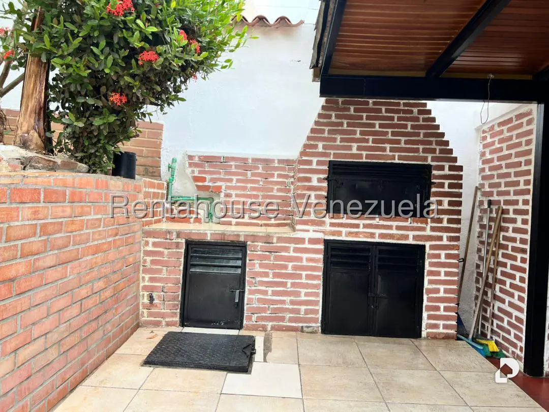 Casa en Prados del Este, Caracas – 3