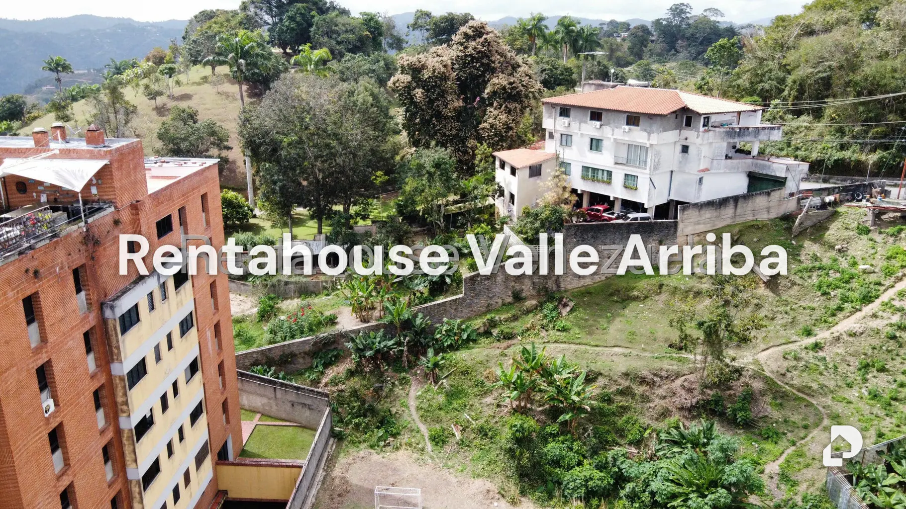 Terreno en Lomas de La Lagunita, Caracas – 9