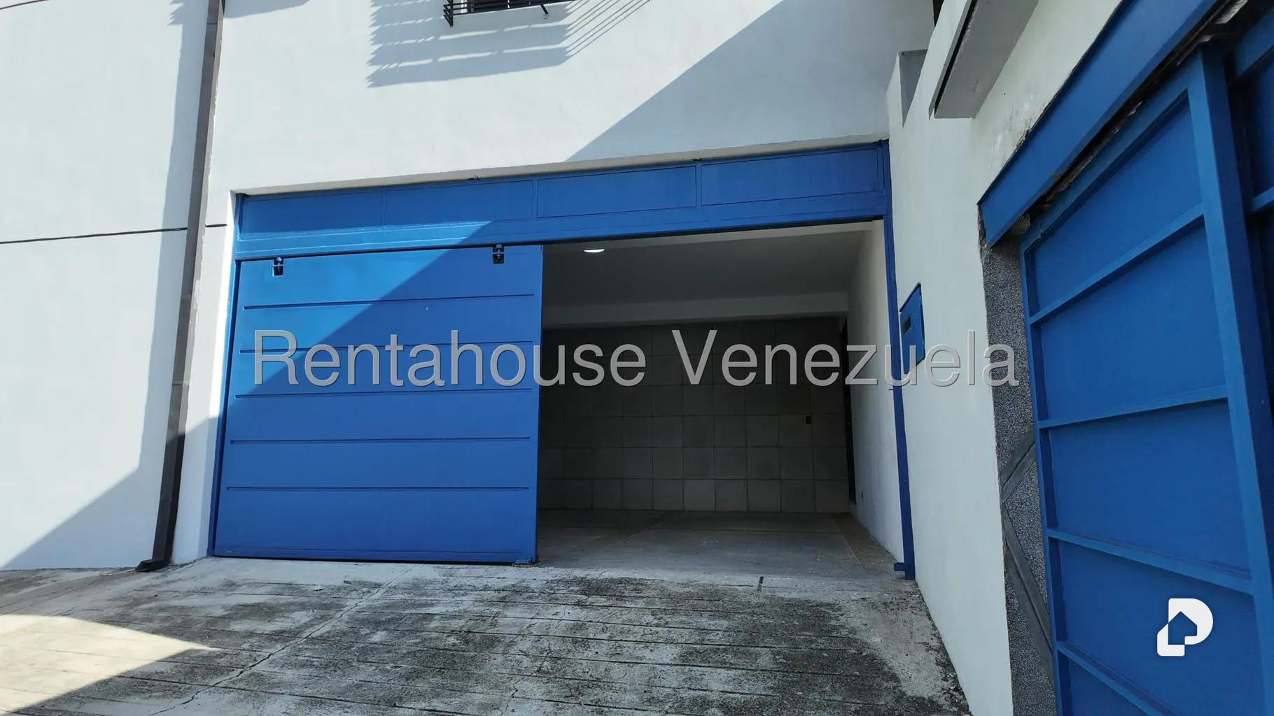 Casa en Los Naranjos (del Cafetal), Caracas – 30