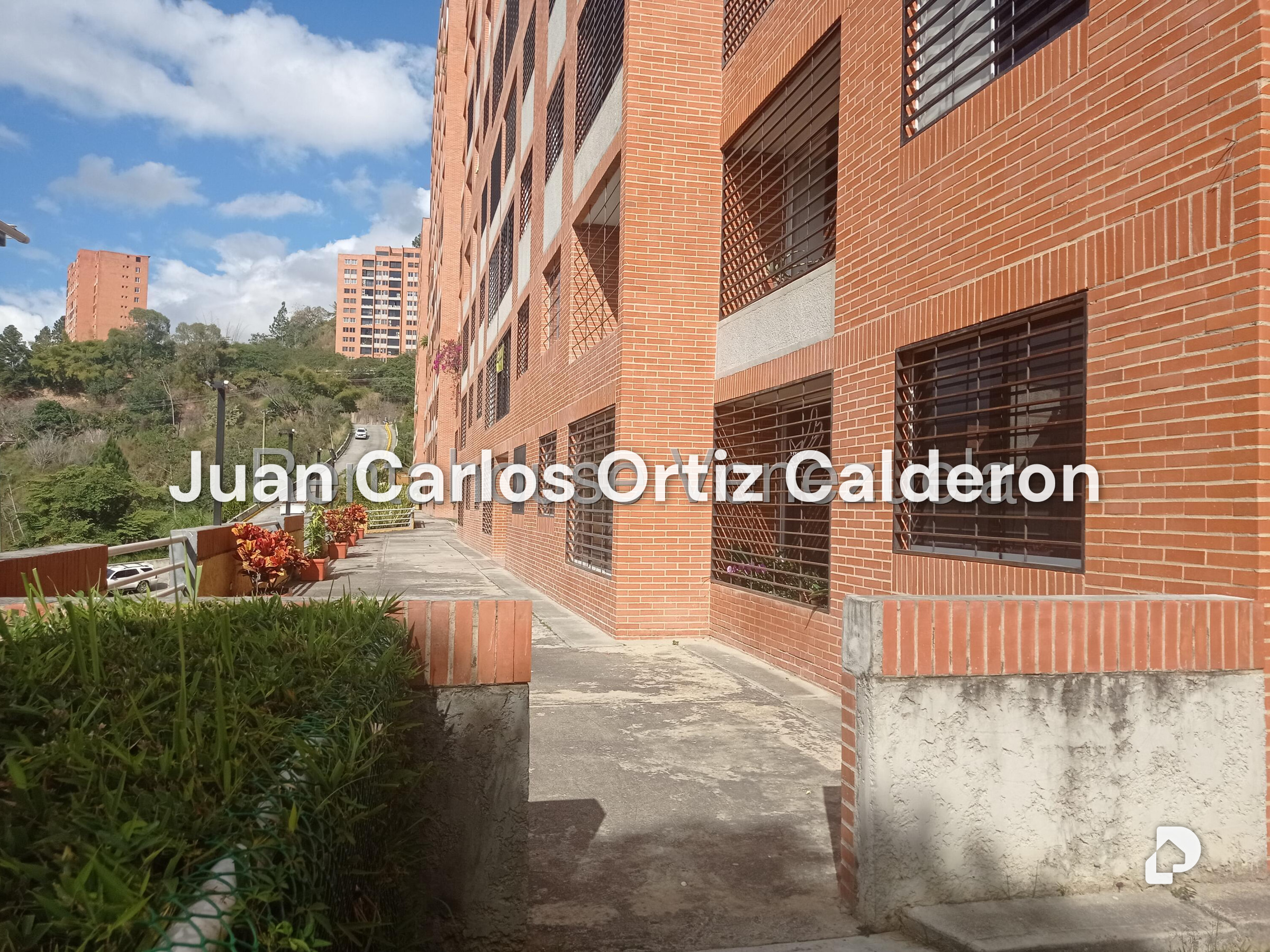 Apartamento en Colinas de La Tahona, Caracas – 22