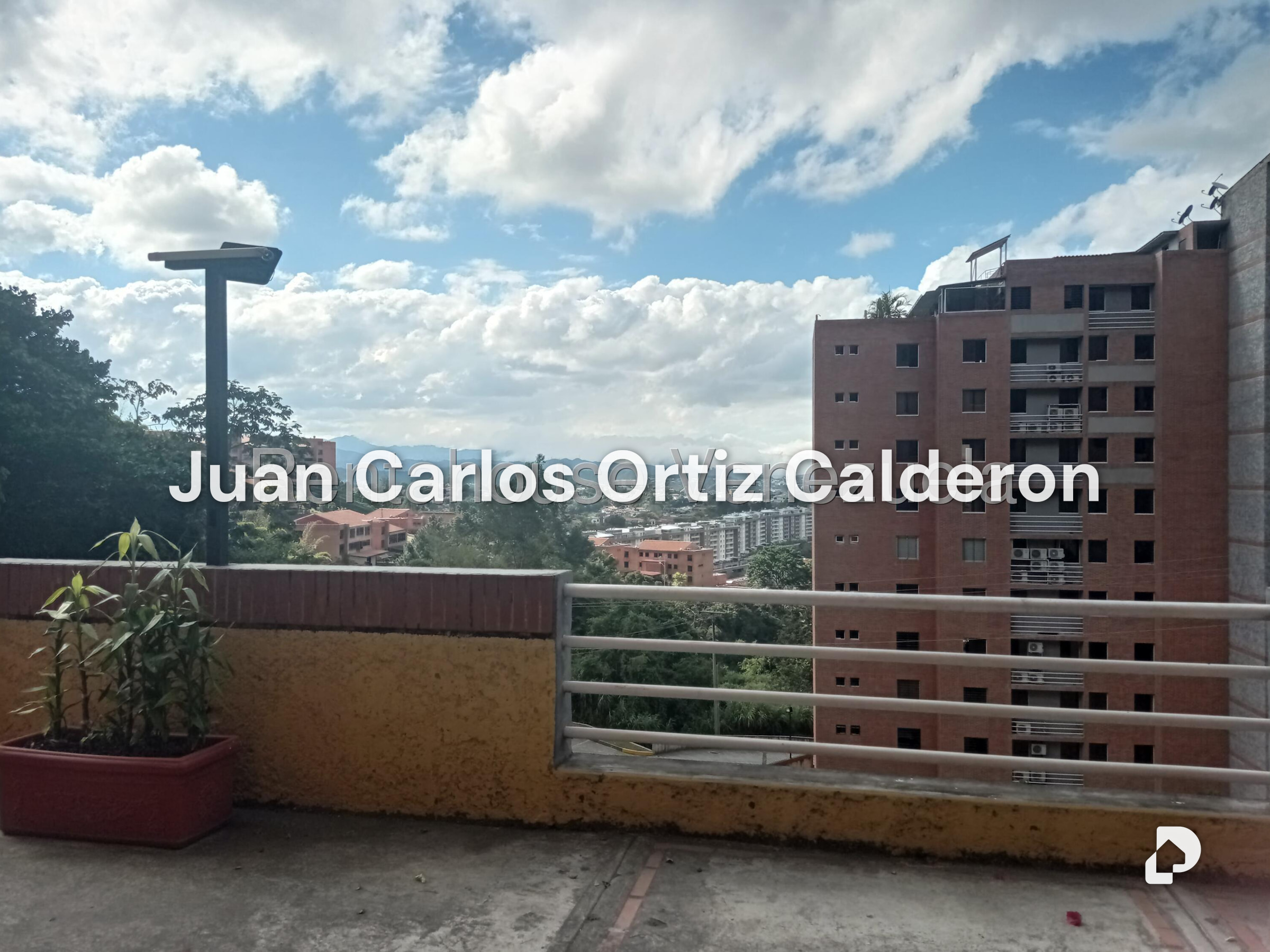 Apartamento en Colinas de La Tahona, Caracas – 17