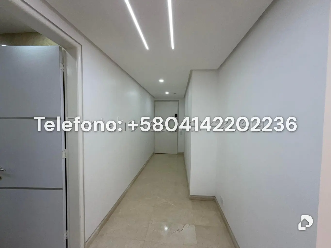 Apartamento en Altamira, Caracas – 11