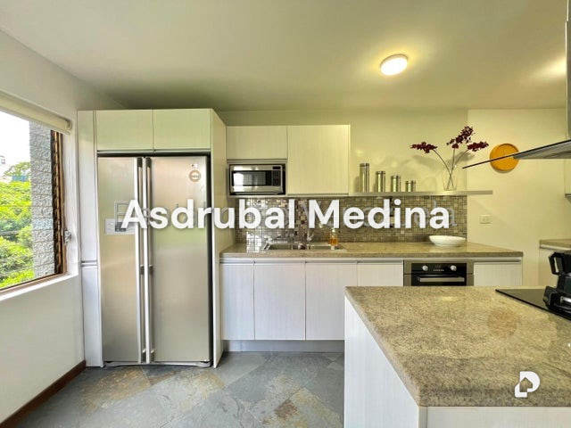 Apartamento en El Rosal, Caracas – 9