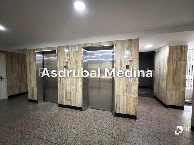 Apartamento en El Rosal, Caracas – 2